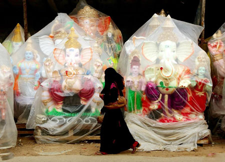 عکسهای جالب,عکسهای جذاب, مجسمه های جشنواره هندوها