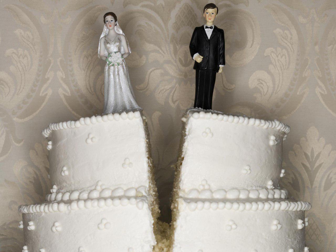 طلاق در دوران عقد,طلاق گرفتن در دوران عقد,طلاق
