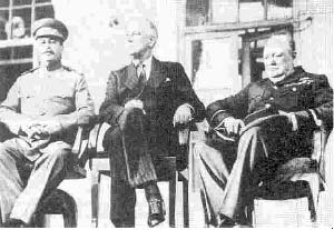 چرچيل ، روزولت و استالين در كنفرانس تهران