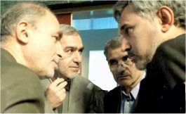 دو نايب رئيس دوره وقت مجلس (خاتمي و نبوي) ازجمله رد صلاحيت شدگان بست نشين