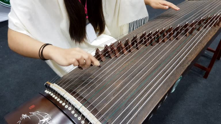 ساز گوژنگ, آموزش گوژنگ