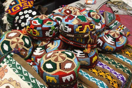 صنایع دستی ازبکستان, سوزن‌دوزی ازبک