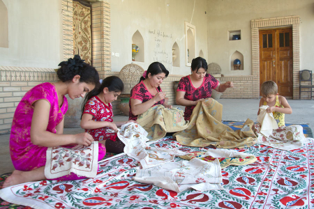 صنایع دستی ازبکستان, سوزن‌دوزی ازبک