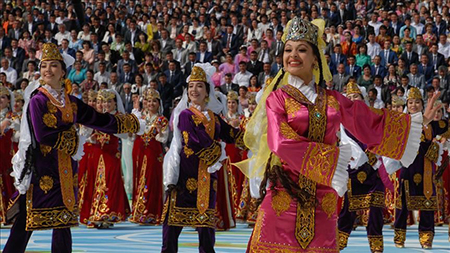 زیباترین فرهنگ مردم تاجیکستان, زندگی در تاجیکستان, مراسم گل گردانی