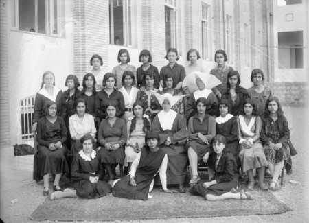 اولین مدرسه دخترانه را چه کسی تاسیس کرد, اولین مدرسه دخترانه را که تاسیس کرد, اولین مدرسه دخترانه در ایران