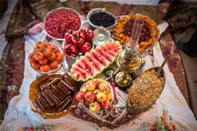 غذای مخصوص شب یلدا در کردستان, آداب و رسوم شب چله
