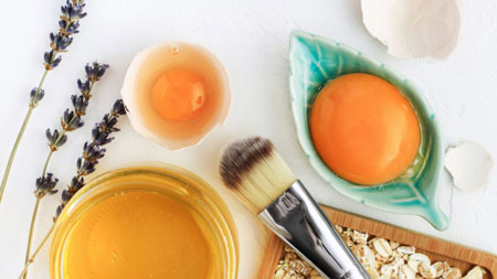 تخم مرغ برای مو,نحوه استفاده زرده تخمه مرغ برای مو ,نحوه استفاده زرده تخمه مرغ برای ریزش مو
