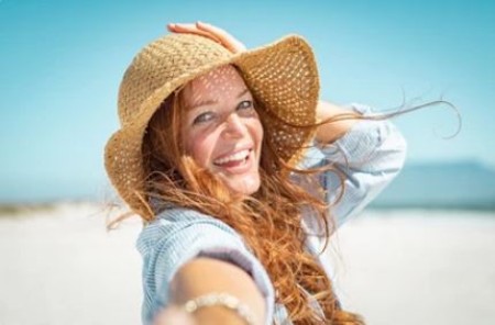 استفاده از لوازم آرایشی با SPF
