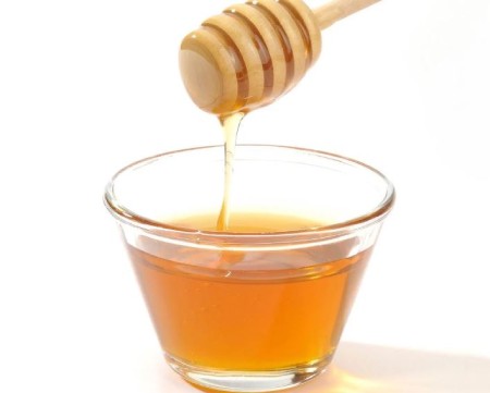 پماد درمان خشکی لب