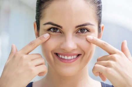 کاهش چین و چروک صورت