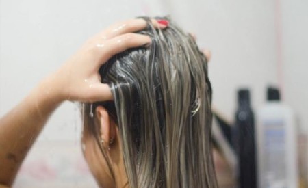 نرم کننده مو ماسک مو یا سرم مو کدام برای موهای من بهتر است