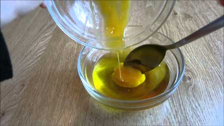 ماسک روغن زیتون,ماسک مخصوص روغن زیتون ,ماسک روغن زیتون معجره ای برای زیبایی پوست