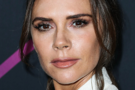 پوست درخشان سلبریتی‌ها