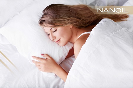  روش مراقبت از مو در خواب , مدل مو برای خواب , بهترین روش بستن مو موقع خواب