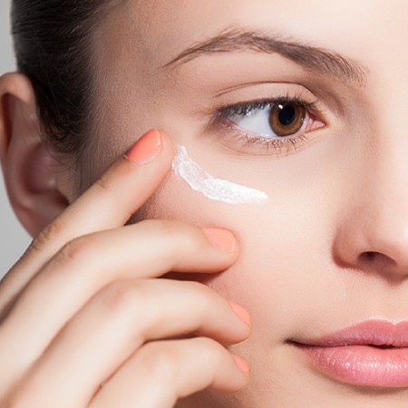 راههای جلوگیری از چین و چروک دور چشم