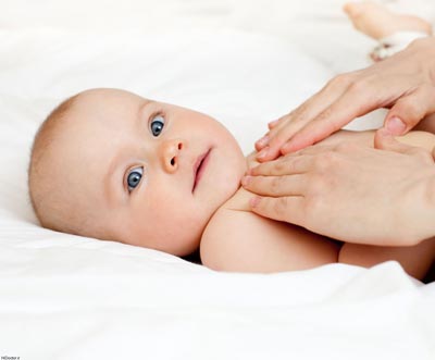ماساژ بدن نوزاد,ماساژ درمانی