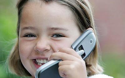 سن خرید موبایل برای کودک