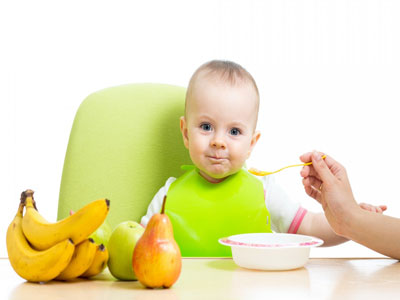 شروع غذای کمکی نوزاد از 4 ماهگی,غذای کمکی نوزاد شش ماهه