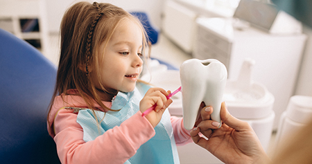 غذاهای مناسب کودک پس از کشیدن دندان شیری, مراقبت بعد از کشیدن دندان شیری, کشیدن دندان شیری