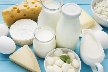 حساسیت به پروتئین شیر در نوزادان ,حساسیت کودکان به پروتئین گاوی , آلرژی کودک به لبنیات گاوی