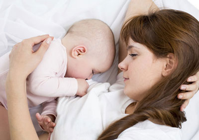 تعداد دفعات شیر خوردن نوزاد در شب,شیر خوردن نوزاد در شب