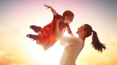 ویژگی های تشویق موثر در کودکان , تربیت کودکان , افراط و تفریط در تشویق کودک