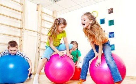 انواع ورزش های مناسب برای کودکان بیش فعال