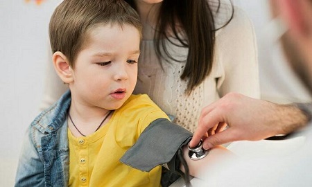 افت فشار در نوزادان و کودکان,علت افت فشار خون در کودکان,کاهش فشار خون در کودکان