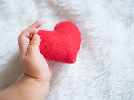 درد قلب در کودکان, التهاب قلب در کودکان, بیماری قلبی مادرزادی در نوزادان