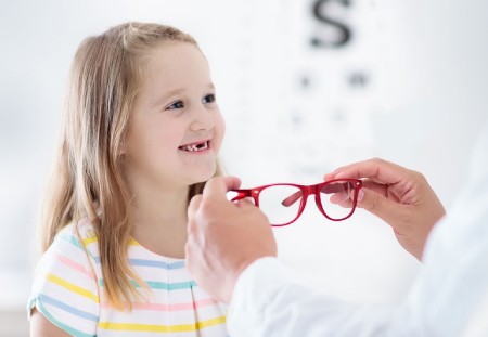 تست بینایی در کودکان