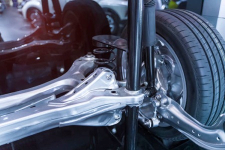 تفاوت بین میله های رابط و مفصل های گوی مانند