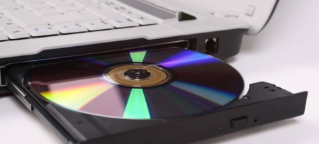 چرا کامپیوتر سی دی را نمیخواند , راهنمای عيب يابی درایو CD و DVD 