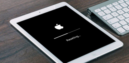 در آیپد بدون دکمه هوم، ولوم + پاور را همزمان نگه دارید ری استارت آیپد, آیپد کند شده