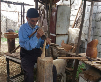 ظروف چوبی سنتی,هنر لاک تراشی