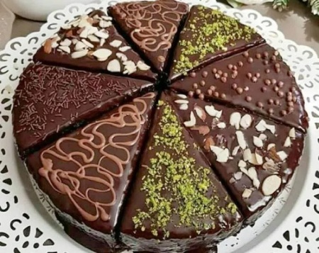 کیک ساده با یک تخم مرغ