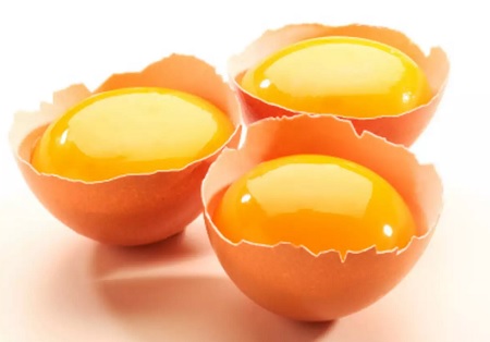 خواص زرده تخم مرغ روی پوست, خاصیت زرده تخم مرغ, مضرات زرده تخمه مرغ