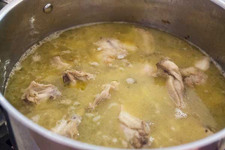  مواد لازم برای تهیه عصاره مرغ, مراحل درست کردن عصاره مرغ