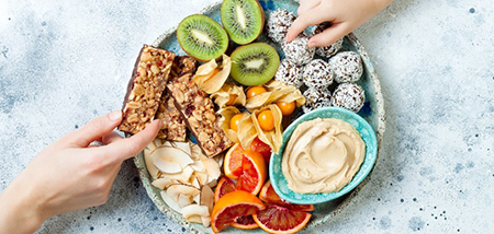 میان وعده یا غذای اصلی رژیمی معرفی میان وعده های رژیمی, آشنایی با میان وعده های رژیمی,مصرف میان وعده های رژیمی