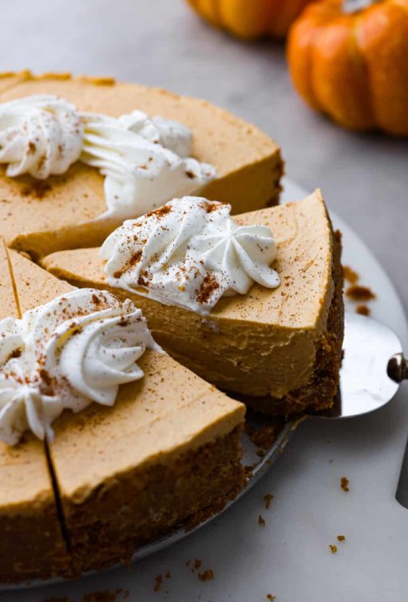 طرز پخت چیز کیک کدو حلوایی