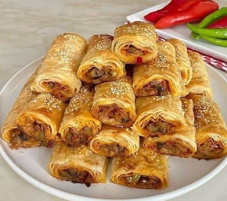 طرز تهیه خمیر رولت گوشت