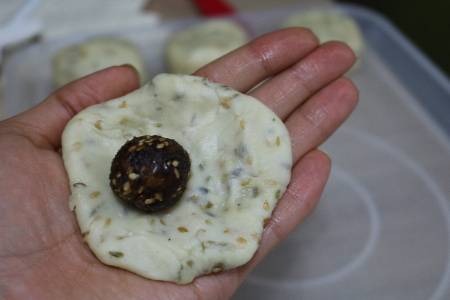 کلوچه شوشتری کلوچه سنتی خوزستان