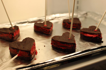 تزیینات زیبای کیک ولنتاین, آموزش نحوه درست کردن کیک قلبی