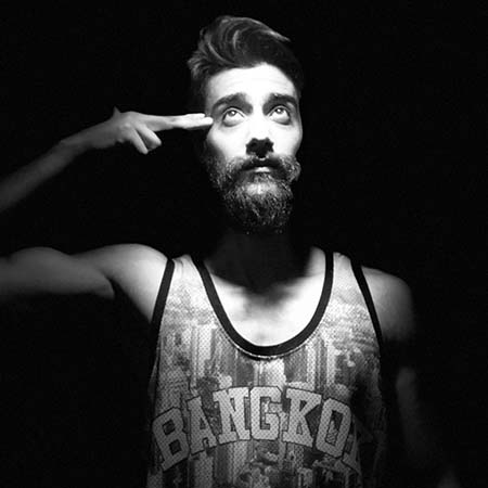 بیوگرافی آرمین خزائلی, آرمین خزائلی کیست