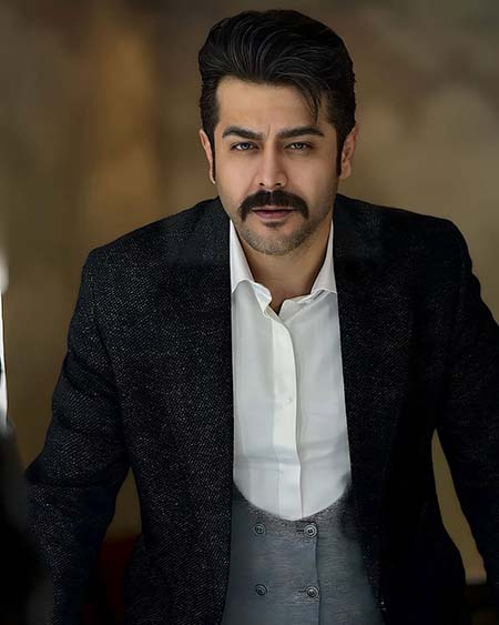 سهیل قاصدی بازیگر و مجری بیوگرافی سهیل قاصدی, عکس عروسی سهیل قاصدی