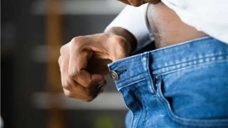 لباس زیر نخی و گشاد بهترین انتخاب برای کاهش بو است بوی بد آلت تناسلی مردان, علت بوی بد آلت تناسلی