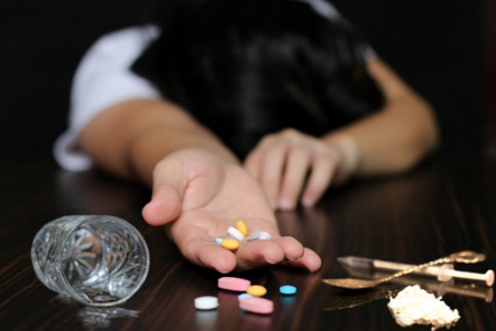 تفاوت اعتیاد به مواد مخدر در مردان و زنان, درمان اعتیاد به مواد مخدر در مردان و زنان