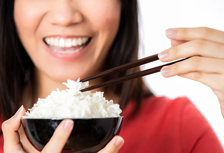 مضرات زیاده روی در مصرف برنج, عوارض برنج سفید, معایب خوردن بیش از حد برنج