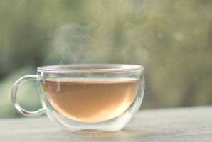 در روز چه قدر چای سبز مصرف کنیم؟