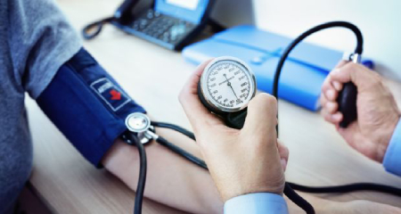 درمان سردرد ناشی از فشار خون بالا, علایم فشار خون بالا
