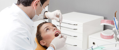  مضرات ایمپلنت دندان, مراقبت از ایمپلنت دندان